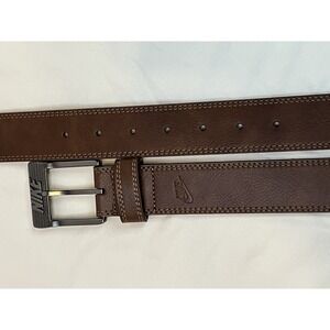 Nike Brown Belt Men's Size M 34-36 Synthetic Leather Silver Buckle